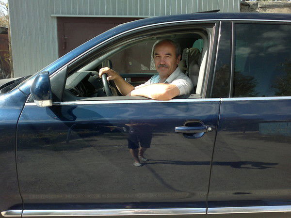 Анатолий Гойко