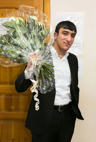 Майыл Алескеров