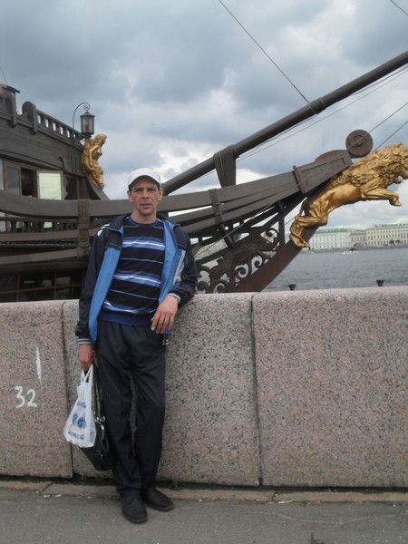 Александр Михайлов