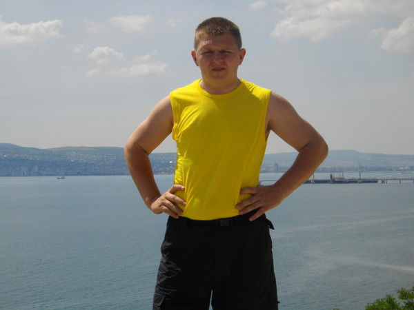 Николай Николаев