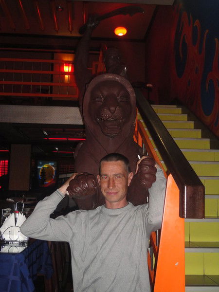 Юрий Валентинович