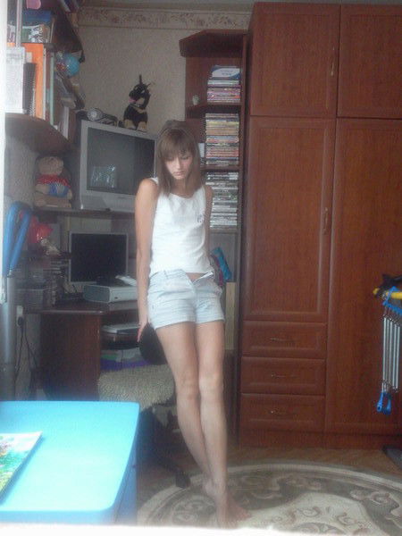 Анна Мокрова