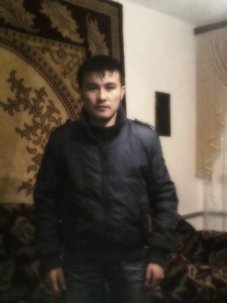 Архат Кокенов