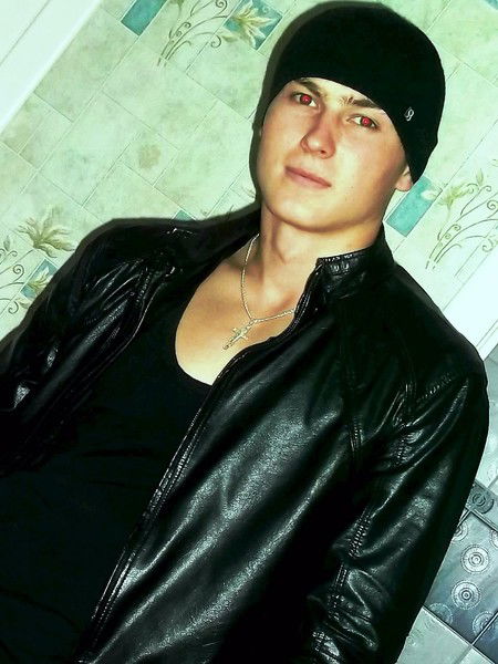 Артем Скляров