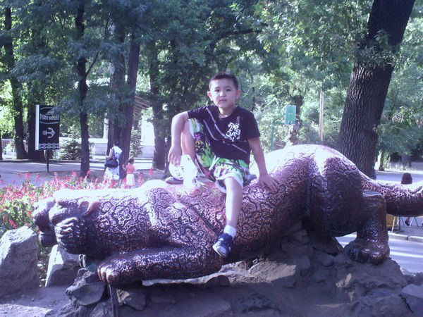 Асылбек Бек