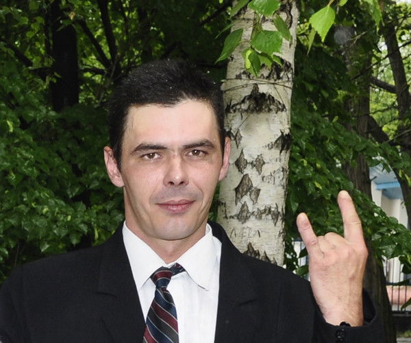 Иван Скалиух