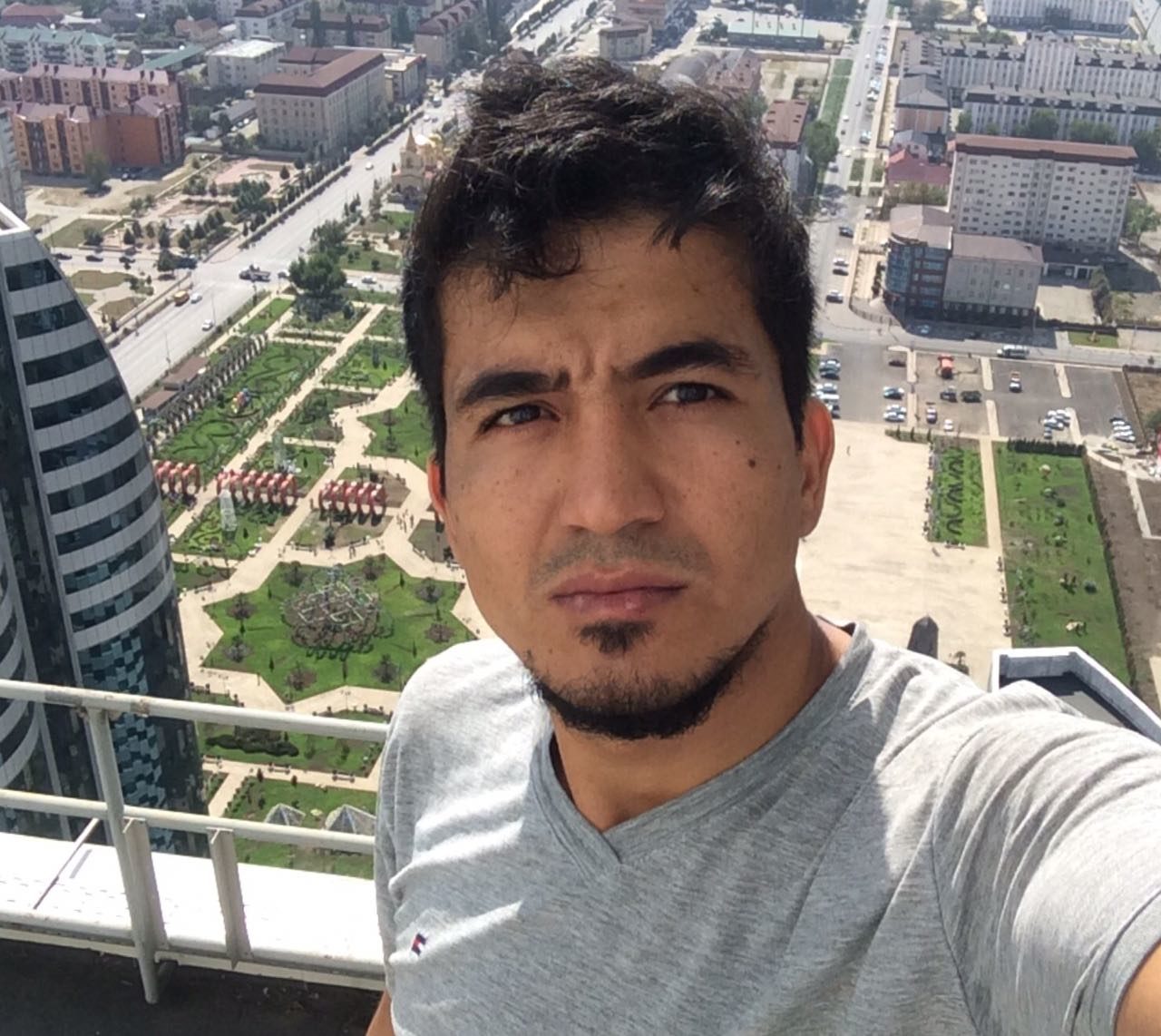 Адам Азимов