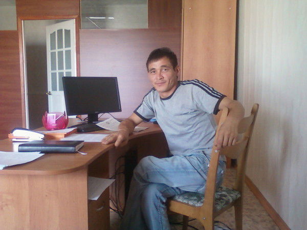 Серик Ахмадеев