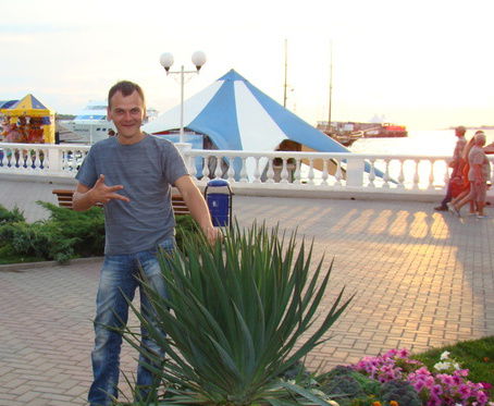 Роман Савченко