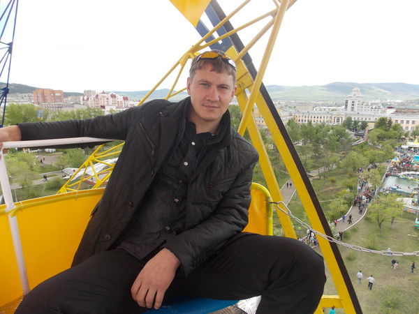 Андрей Емельянов