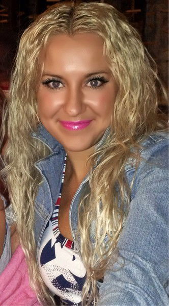 Натали Сазонова