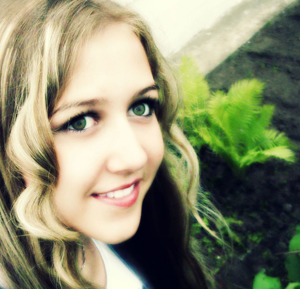 Medvezhonok Na Snegu >_<"""