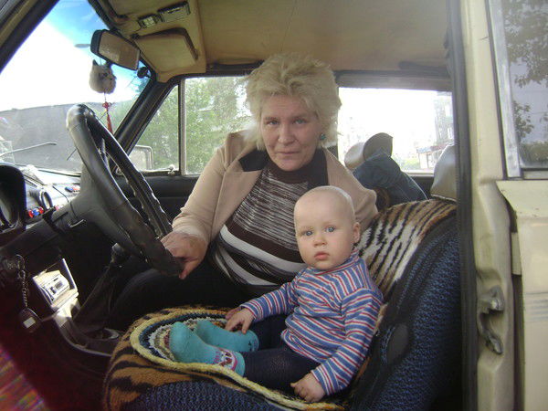 Оля Комкова