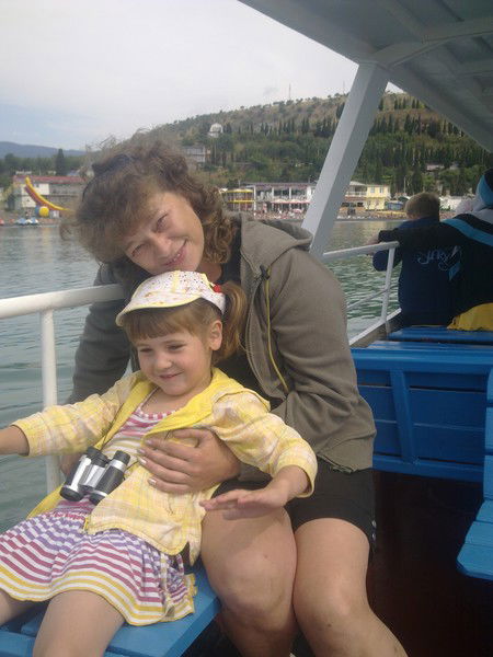 Алена Елонова