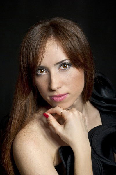 Яна Коваленко