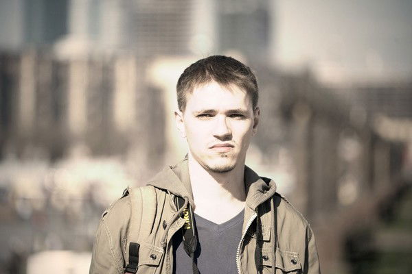 Роман Вовна