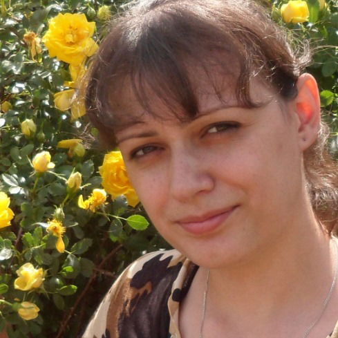 Алёна Челнокова