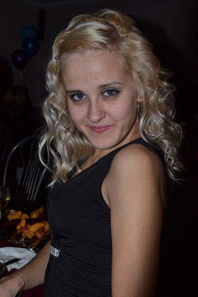 Ларисонька Фролова