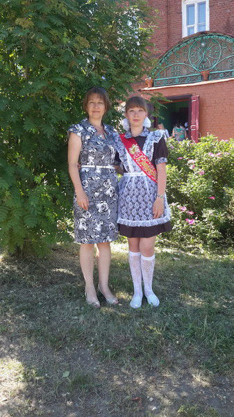 Елена Храброва