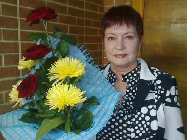 Галина Султанова