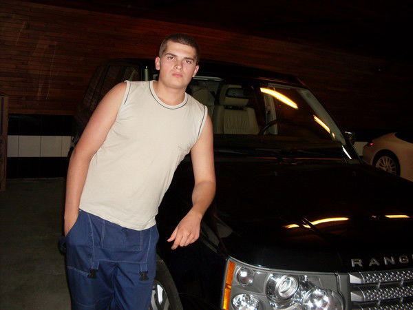 Неизвестно Неизвестно