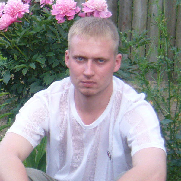 Роман Морозов