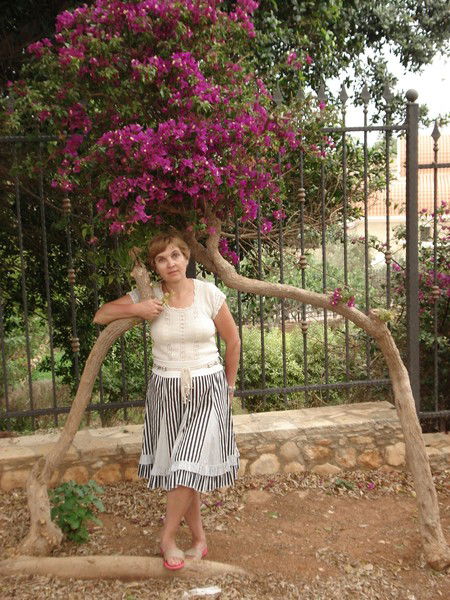 Елена Гвоздикова