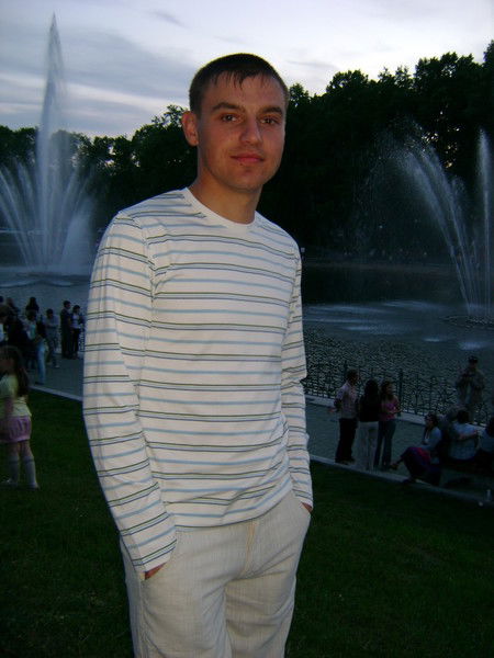 Артем Пономарёв