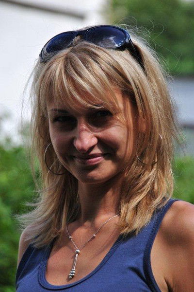 Елена Леонова
