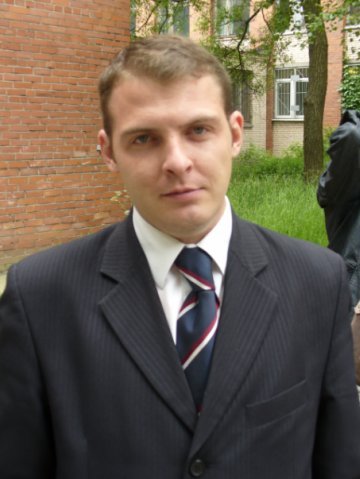 Антон Задворнов