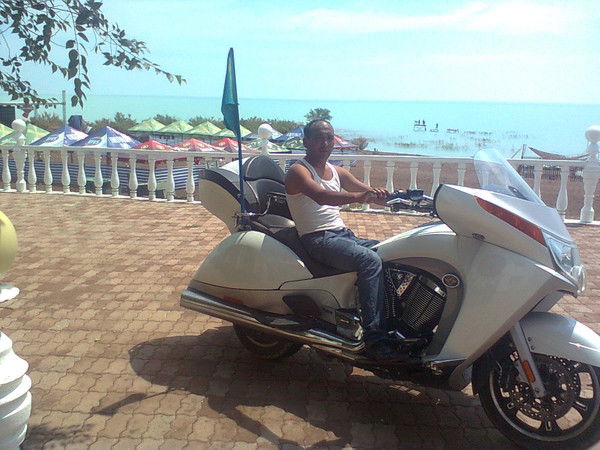 Жанат Макашев