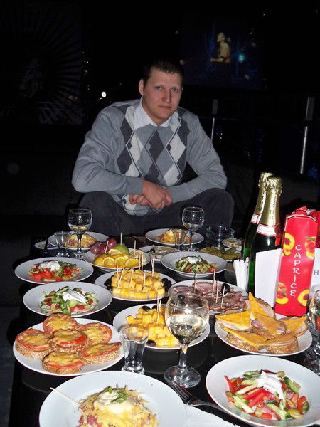 Евгений Максимов