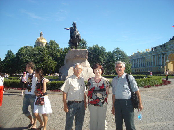 Нина Попель