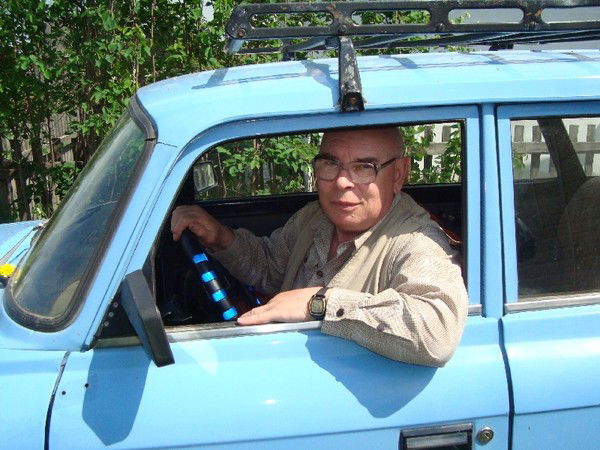 Владимир Буров