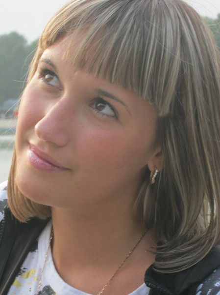 Анна Беккер