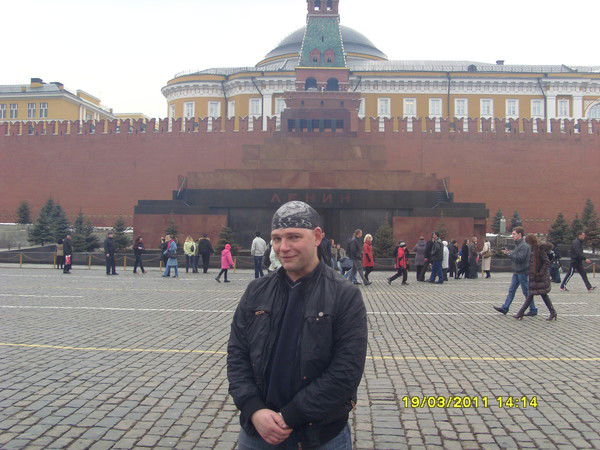 Макс Лазарь