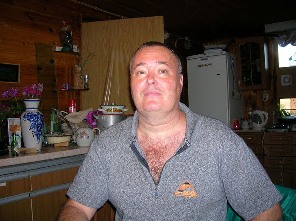 Михаил Никонов