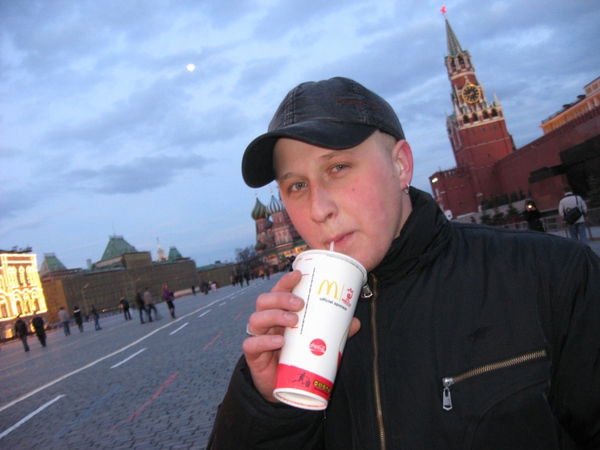 Александр Наумов