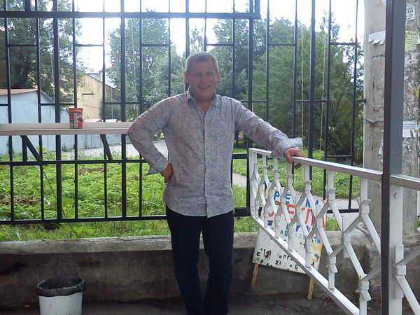 Дмитрий Базанов