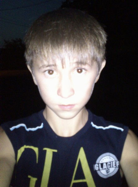 Виталя Каратов