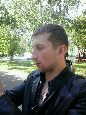 Евгений Иванов