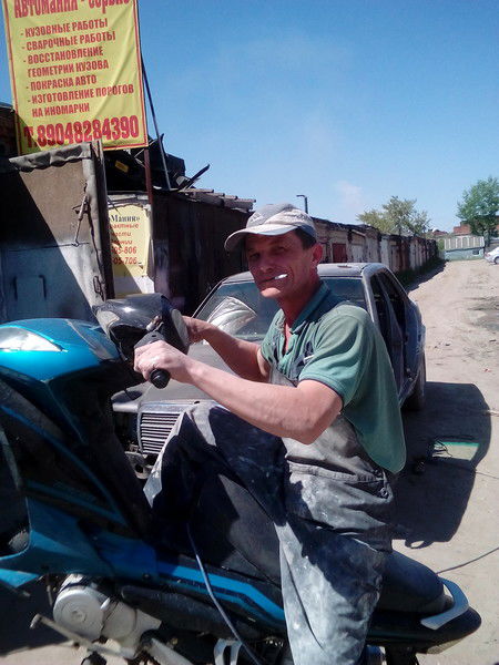 Валерий Глуханков