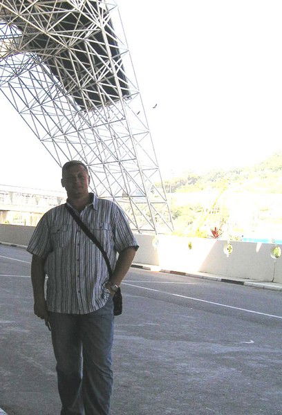 Олег Колесников