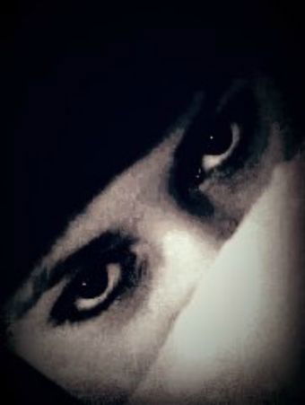 Оленька Люст