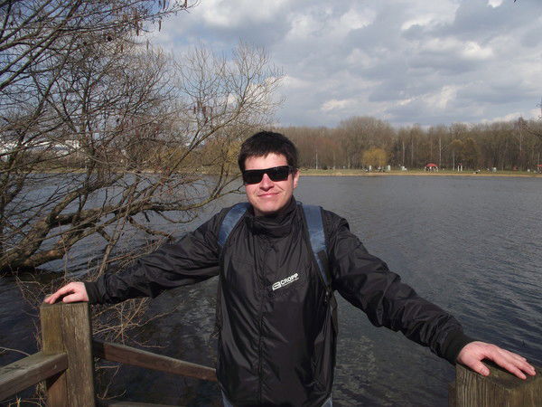 Максим Зотов