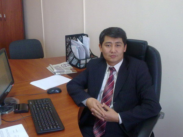 Аскар Кенжеев