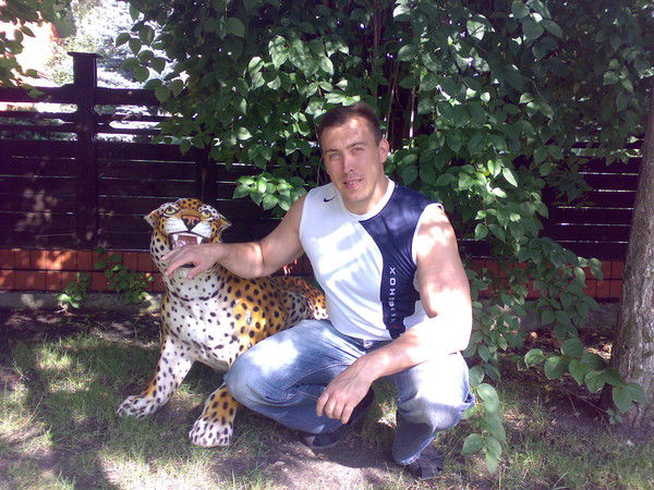 Александр Наумов