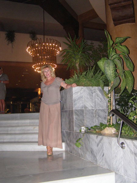 Надежда Санду