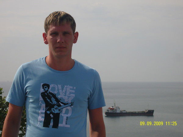 Максим Иванов