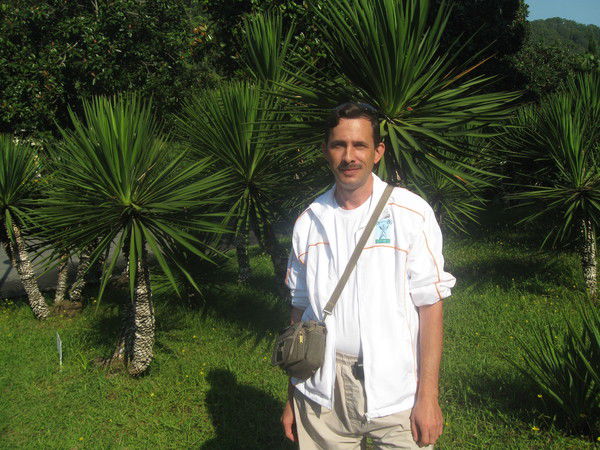 Олег Яковлев